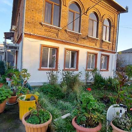 Boutique Hotel Pʼotʼi Dış mekan fotoğraf
