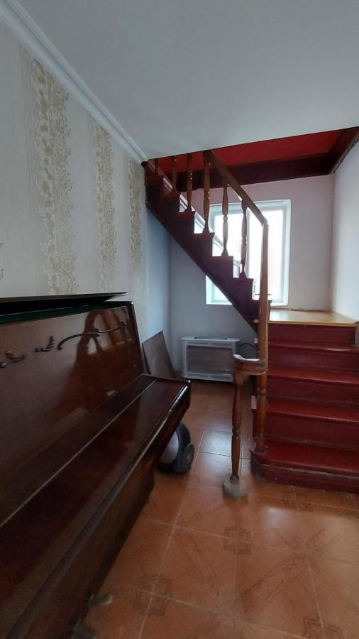 Boutique Hotel Pʼotʼi Dış mekan fotoğraf