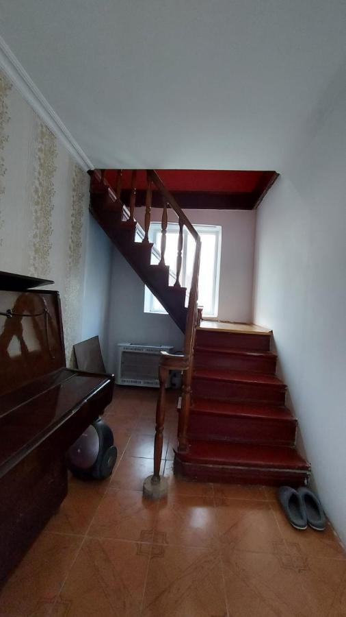 Boutique Hotel Pʼotʼi Dış mekan fotoğraf