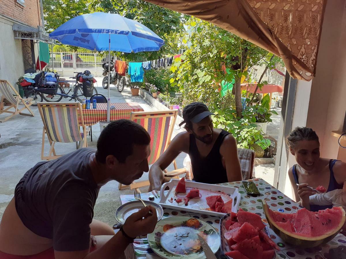 Boutique Hotel Pʼotʼi Dış mekan fotoğraf